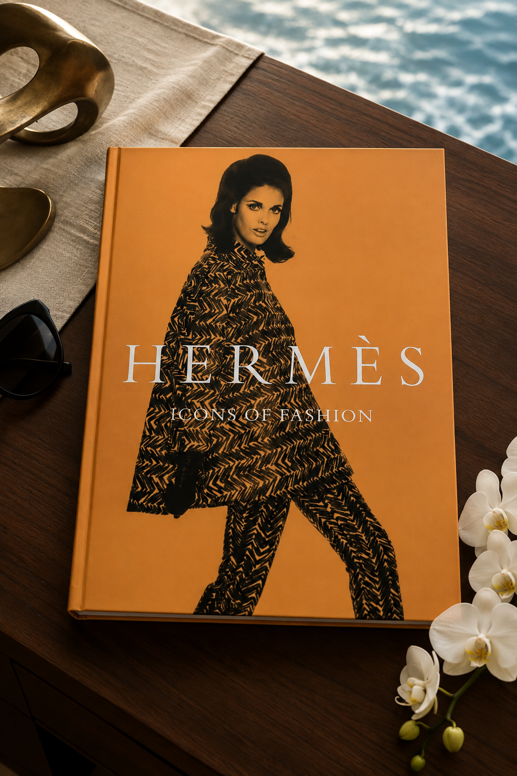 Hermès: Icons of Fashion Coffee Table Book